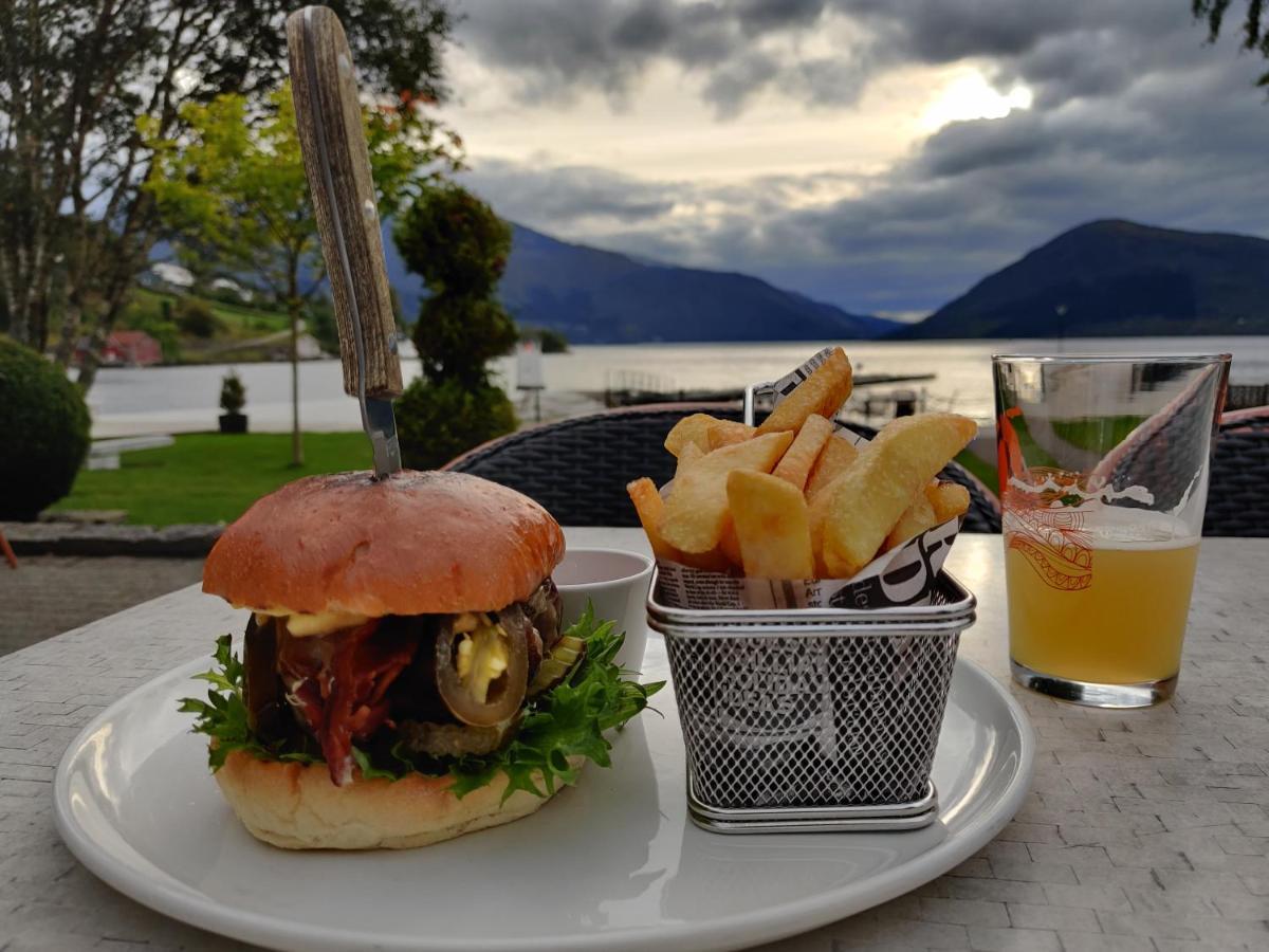 Rosendal Fjordhotel エクステリア 写真