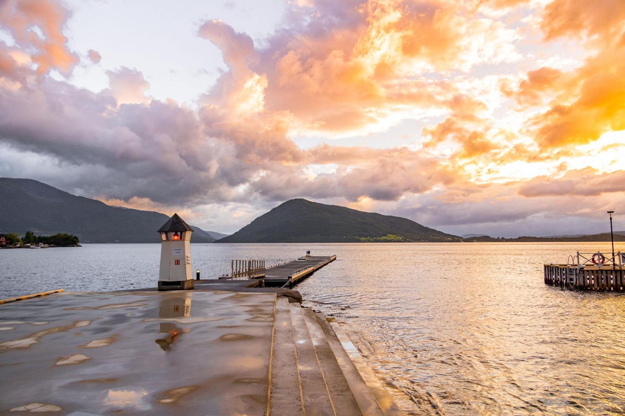 Rosendal Fjordhotel エクステリア 写真