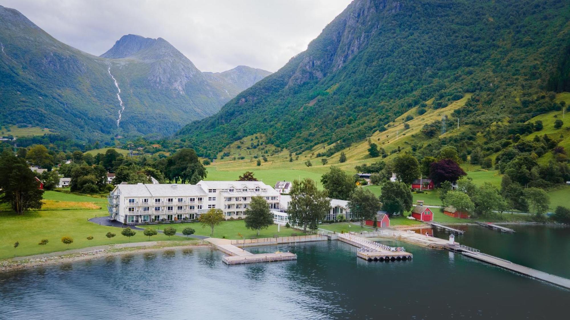 Rosendal Fjordhotel エクステリア 写真